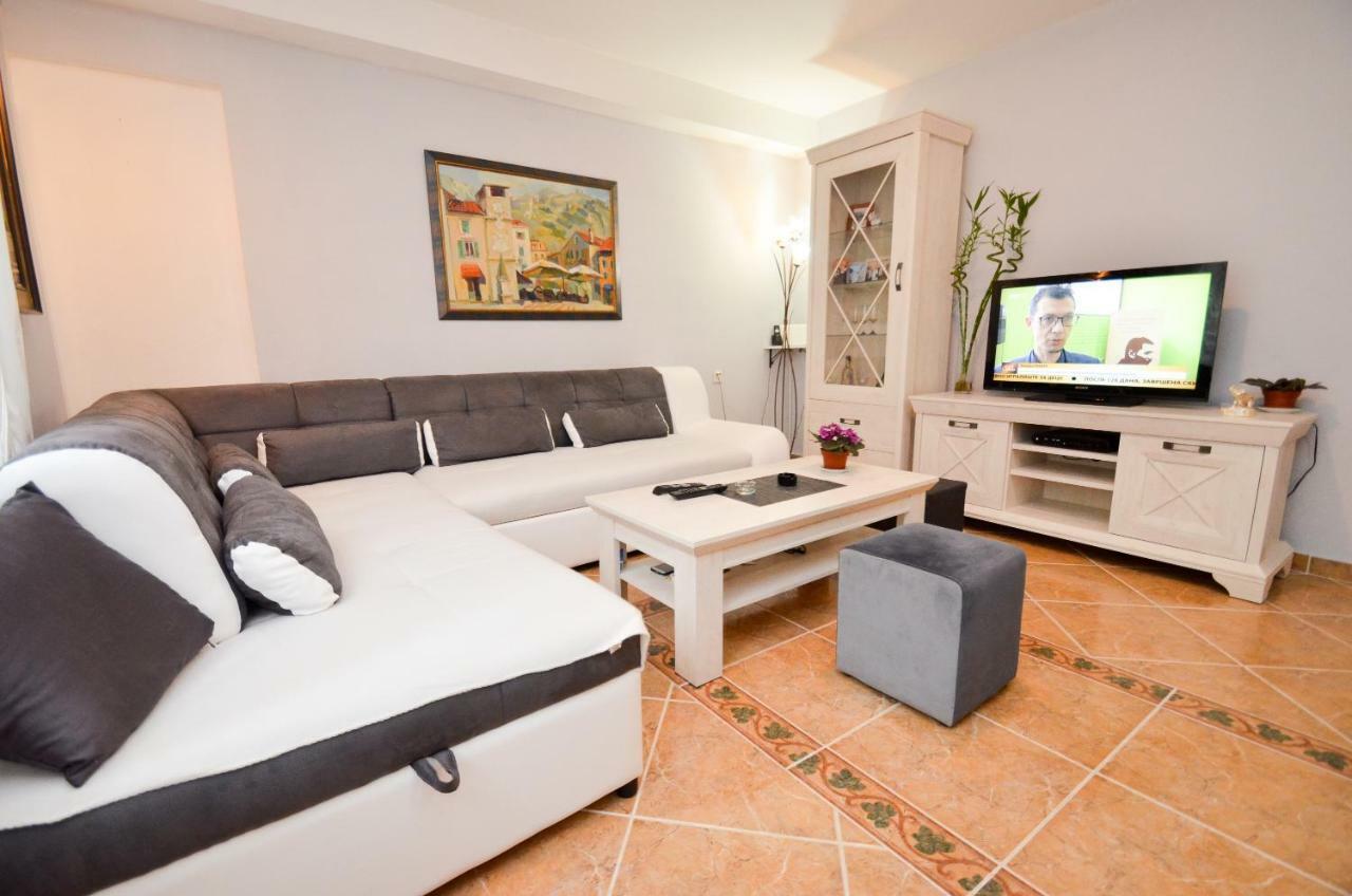 Apartment Buki Kotor